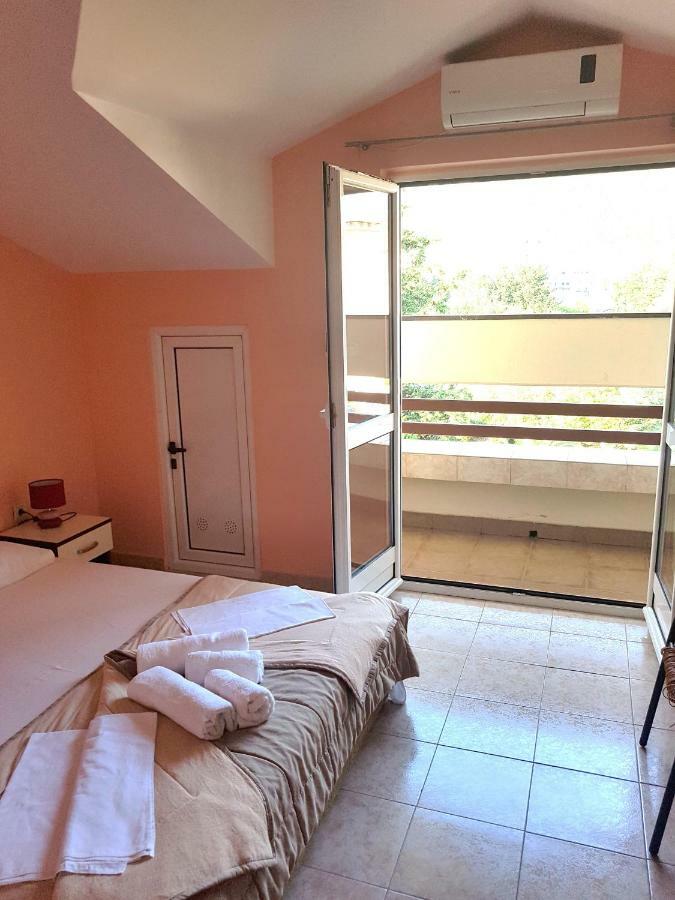 Danijela Apartment Budva